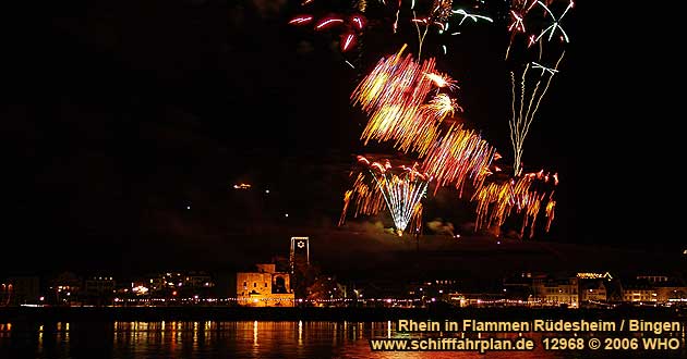 Feuerwerk Rhein in Flammen Rdesheim
